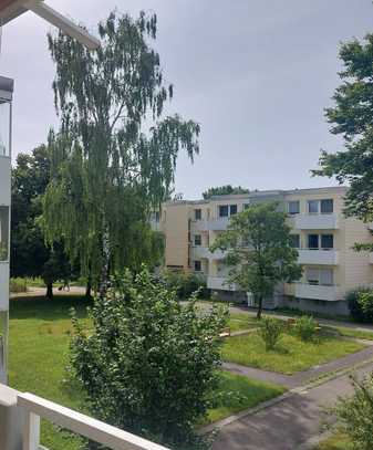 Ruhige, sonnige 2-Zimmer-Wohnung mit großem Südbalkon in Olching