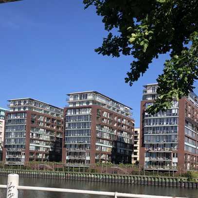 Exklusive 1-Zimmer-Terrassenwohnung mit Spreeblick in Berlin Charlottenburg