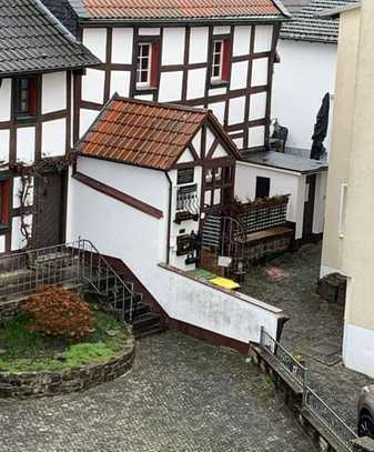 2 Zimmer auf eigener Etage in ruhiger Lage Nähe Siebengerbirge