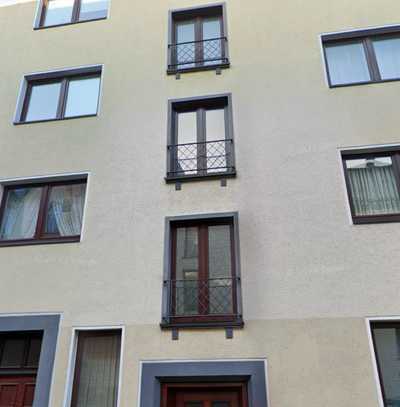 Helle 2-Raum-Wohnung in Köln Nippes mit Logia