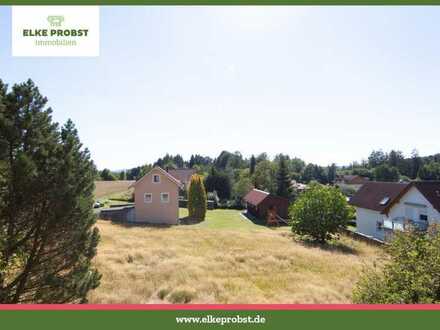 Sonniges Baugrundstück - am ruhigen Ortsrand