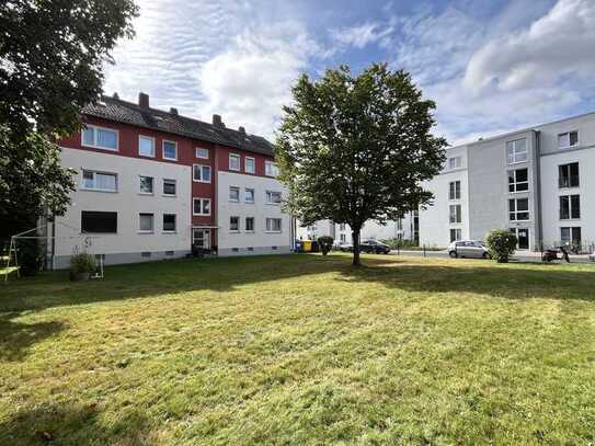 Kapitalanlage: Langjährig vermietete 2-Zimmer-Wohnung | Nähe S- u. U-Bahn | Süd-Balkon, Whg. 8