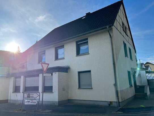 Günstiges 6-Raum-Einfamilienhaus in Kall