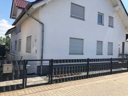 Attraktive 2-Zimmer-Wohnung mit EBK in Riedstadt