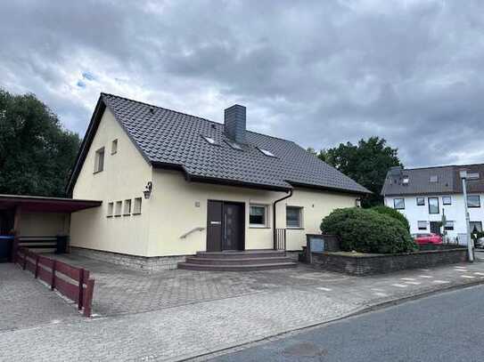 Wunderschönes Haus in ruhiger Lage mit Garage