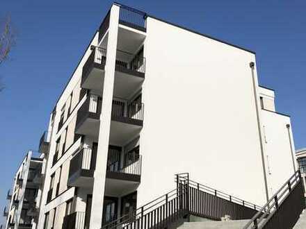 Geschmackvolle Wohnung mit zwei Zimmern sowie Balkon und Einbauküche in Regensburg