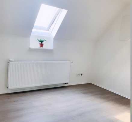 Komplett renovierte Wohnung, 73 m², 2,5 Zimmer