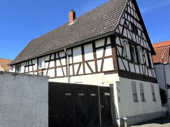 Familienfreundliches Fachwerkhaus mit Denkmalschutz – Wo Tradition auf modernes Wohnen trifft