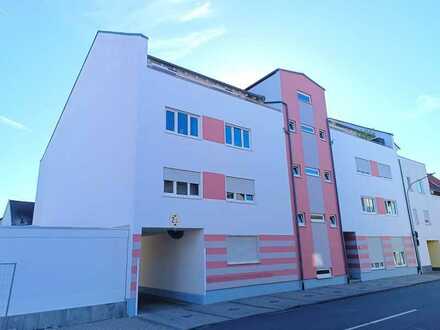BEZUGSFREI! Frisch renovierte 1,5 Zimmer Wohnung in Rödermark Ober-Roden