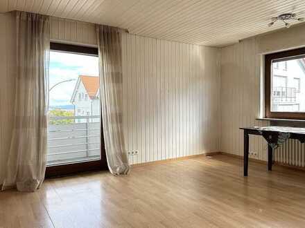 Helle 3-Zi. Wohnung mit traumhaftem Ausblick