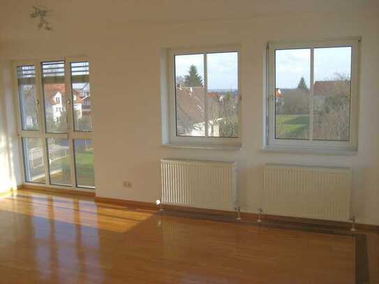 Herrliche 4 Zimmer Maisonette-Galerie-Wohnung - VON PRIVAT KEINE MAKLERGEBÜHR !!!!!