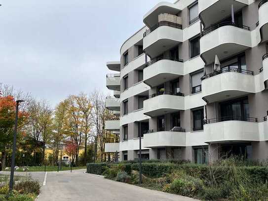 NEUBAU: stilvolle 2-Zimmer-Wohnung mit Einbauküche und großem Balkon