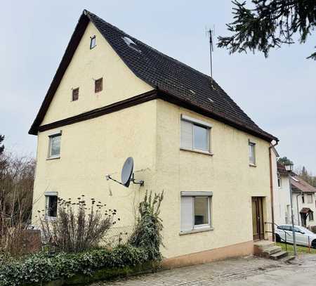 Sanierungsbedürftiges Einfamilienhaus in Feldrandlage zu verkaufen