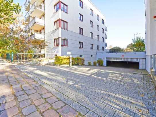 Tiefgaragenstellplatz * monatlich kündbar * Duplex (oben) * sicher * sehr gepflegt *Top