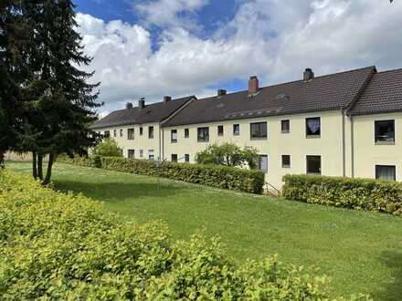 Neuwertige und großzügige 1-Zimmer Wohnung in Sulzbach-Rosenberg zu vermieten