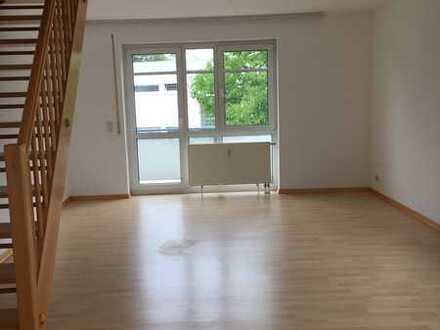 Helle sonnige Galeriewohnung in ruhiger Lage/Westenviertel