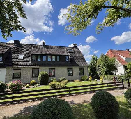 Schönes Doppelhaus in sehr guter Lage in Habenhausen mit Garten!