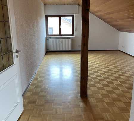 Stilvolle 3-Raum-DG-Wohnung in Bad Schönborn