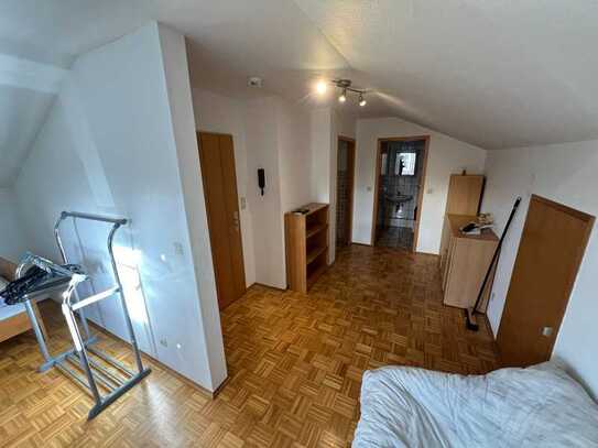 1 Zimmer Appartment Frankfurt / Nieder - Eschbach