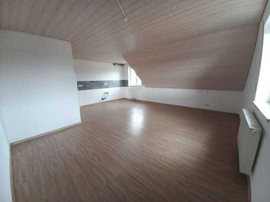 3 Zimmer-Obergeschoss-Wohnung mit Bergblick