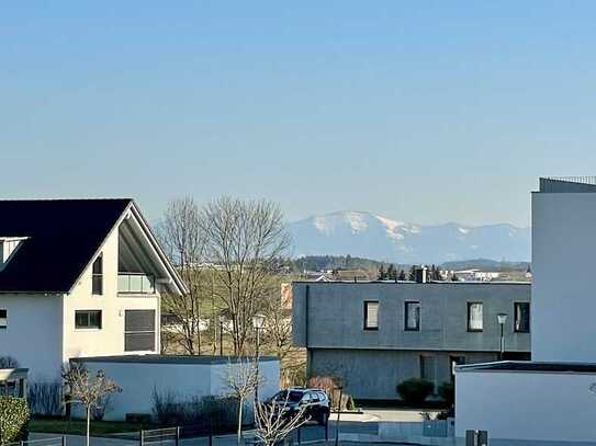 Erstbezug mit Balkon und EBK: Exklusive 2,5-Raum-Wohnung mit luxuriöser Innenausstattung in Kißlegg