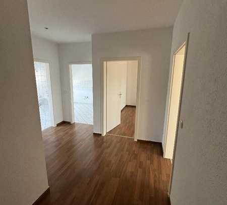 Ab sofort! Schöne 2-Zimmer-Wohnung mit Tageslichtbad