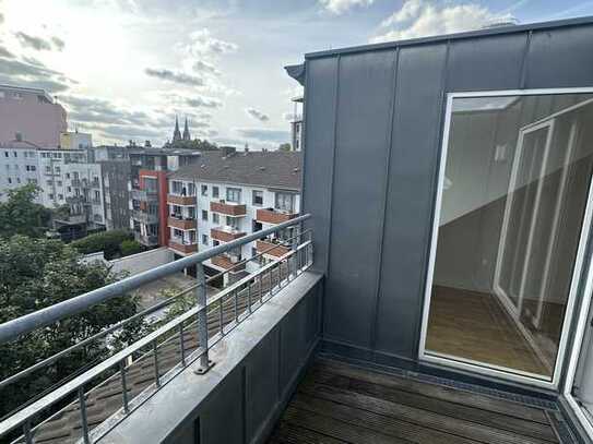 Traumhafte Lage mit Domblick in Deutz! 3-Zimmer-ETW mit Dachterrasse zu verkaufen