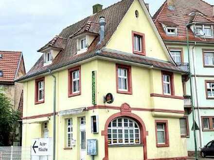 Traditionshaus mit Gastronomie (2 x Automatenkonzession) und Wohnungen