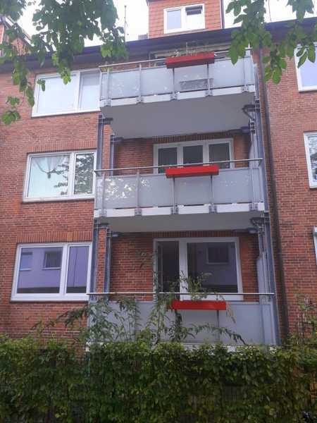 Schöne freie 2 Zimmerwohnung HP, in HH-Alsterdorf am Alsterlauf