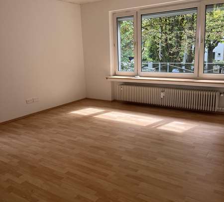 Wunderschöne 3+Esszimmer Wohnung in Dortmund Voßkuhle mit Balkon.keine Haustiere.Nichtraucher