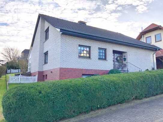 Einfamilienhaus mit Ausbaureserve in ruhiger Wohnsiedlung!