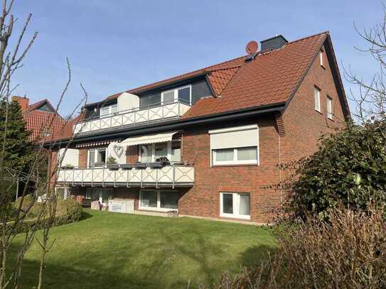 sehr gepflegte 3-Zimmer-Wohnung mit Balkon in grüner Ortsrandlage