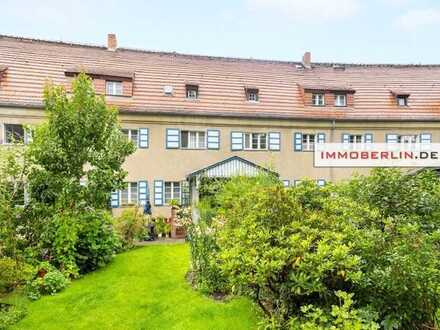 IMMOBERLIN.DE - Exquisite Lage! Renommiertes Haus mit Gartenidylle