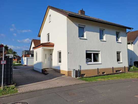 VOR DEN TOREN VON BAD HERSFELD!!! Vierfamilienhaus mit Gargen und großem Grundstück