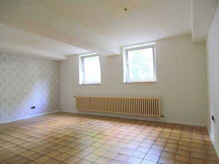 Souterrain-Appartement mit Gemeinschaftsgarten in zentraler, ruhiger Lage, unmittelbar am Kölner Zoo