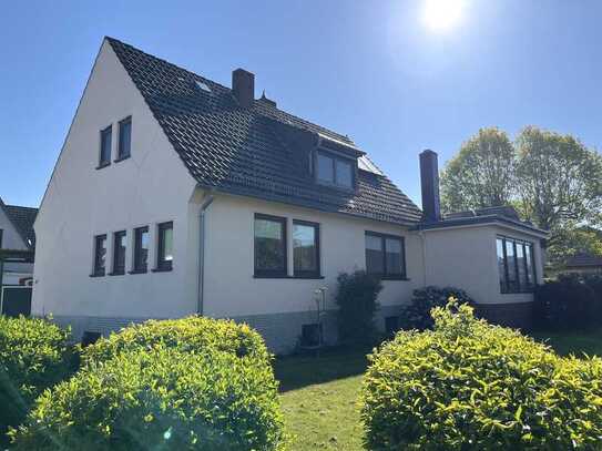 PURNHAGEN-IMMOBILIEN - Beckedorf - großzügiges 1-Fam.-Haus mit Garage in familienfreundlicher Lage