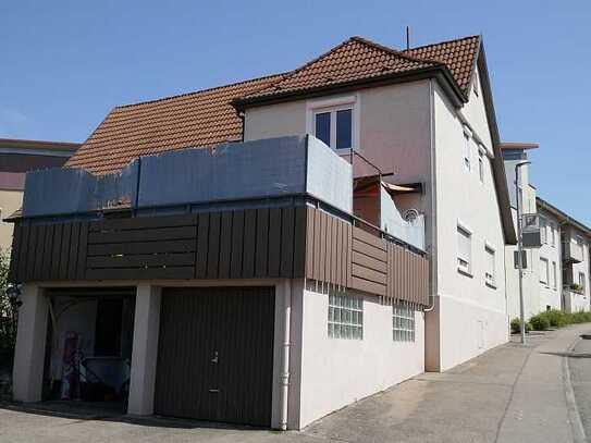 PLÜDERHAUSEN-EINFAMILIENHAUS IN SONNIGER,ZENTRALER LAGE MIT DOPPELGARAGE,GROßER TERRASSE U.V.M.