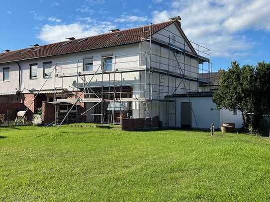 Erstbezug: Stilvoll modernisiertes Reihenendhaus, großer Garten, beste Lage- ein kleines Juwel 173m²