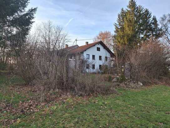 Doppelhaushälfte in Alleinlage ca. 150m vom Ortsrand von Altusried, mit traumhaftem Bergblick