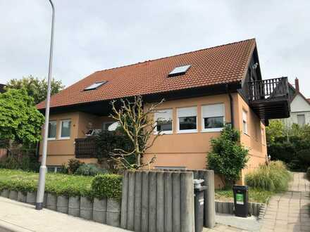 Tolle 3-Zimmer Wohnung mit Traumblick in Wiesbaden Sonnenberg! Einbauküche, Wannenbad, Gartenanteil