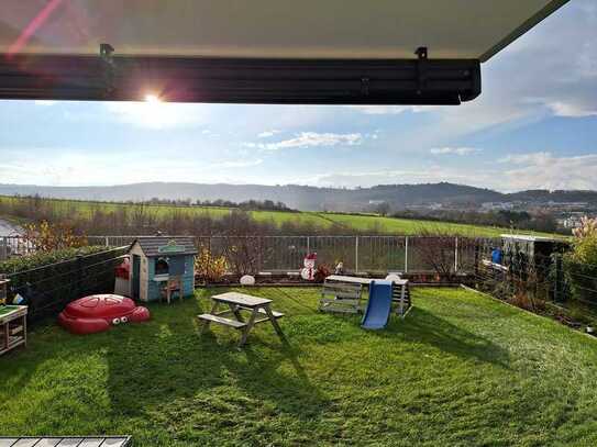 PROVISIONSFREI - Unverbauter Fernblick - helle 3 Zimmer Wohnung im Taunusviertel - großer Garten