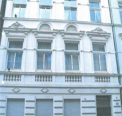 Altbau-Wohnung mit Terrasse in Köln-Ehrenfeld