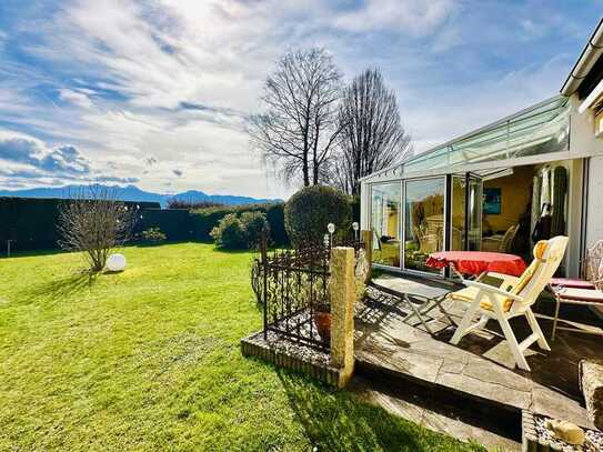 *Verhandlungsbasis* Schöner Bungalow mit traumhaftem Bergblick in Pang