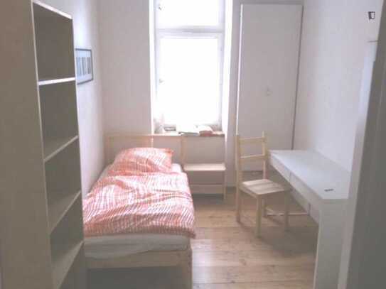 Homely single bedroom in Au-Haidhausen