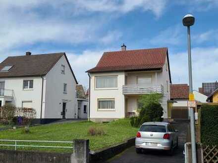 Ein- bzw. Zweifamilienhaus in bester Lage in Oberderdingen zu verkaufen