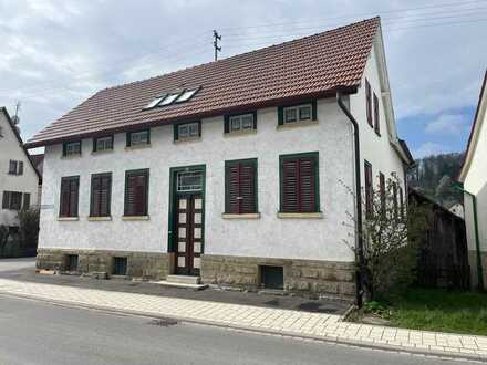Charmantes Bauernhaus mit Scheune in Oberheimbach!
