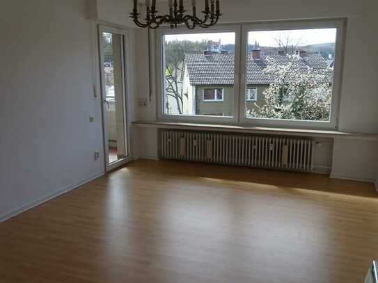 Panorama 5-Raum-Wohnung mit EBK und Balkon in Arnsberg