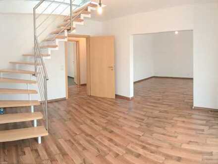 3 Zi-Maisonette -Wohnung mit Dachterrasse in ruhiger Lage von Nidderau-Heldenbergen