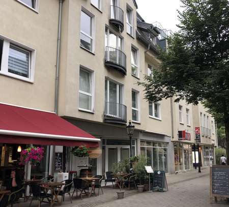 Exklusive 3,5-Raum-Galerie -Wohnung mit gehobener Innenausstattung mit Balkon in Ratingen