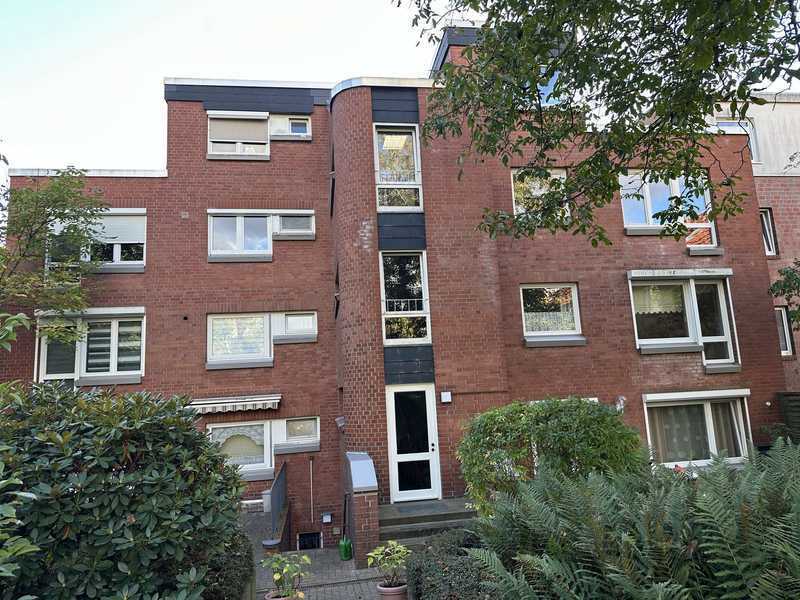 Gemütliche 2-Zi. Eigentumswohnung mit Süd-Balkon und Tiefgaragenstellplatz in HH-Kirchsteinbek